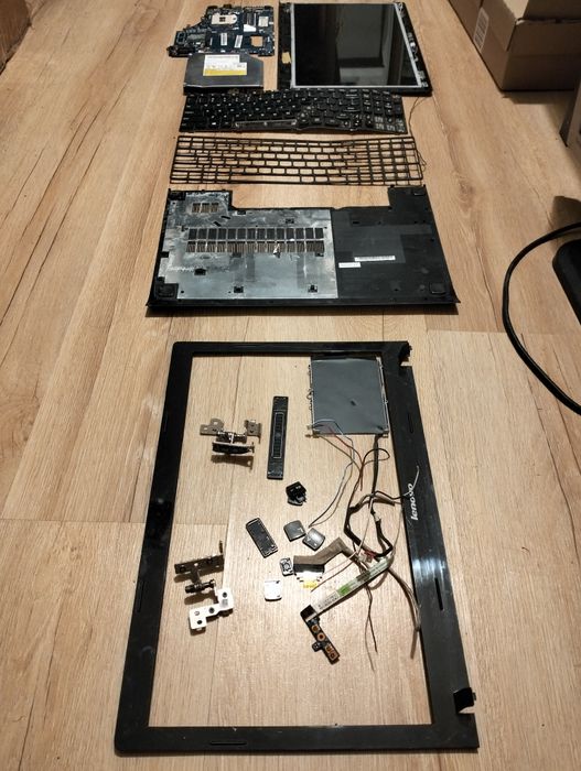 Części do laptopa
