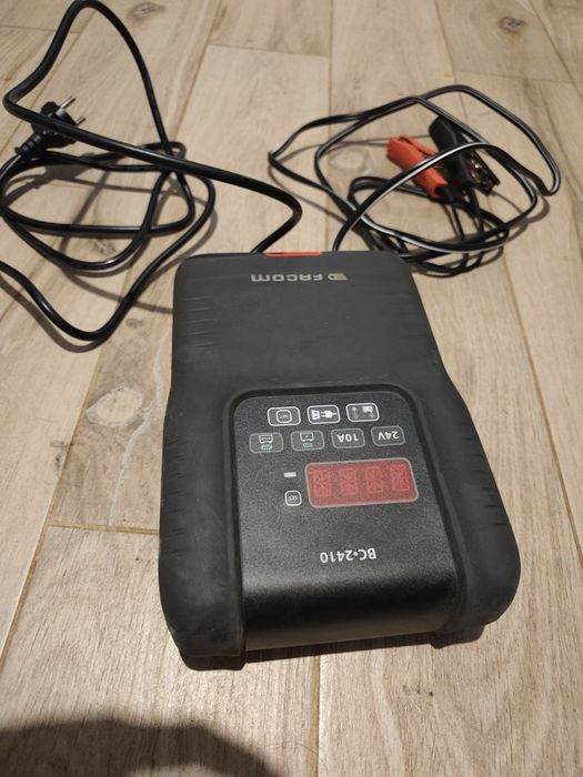 Profesjonalny prostownik FACOM BC. 2410