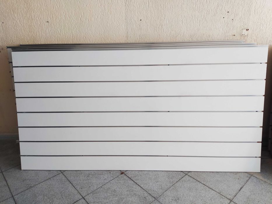 Painel Multi-Sistema 240x120cm, expositor de parede, painel de parede