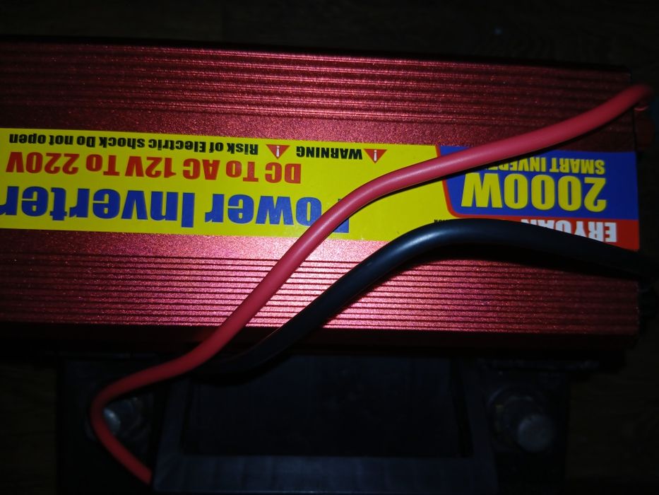 Инвектор, преобразователь 2000w с аккамулятором