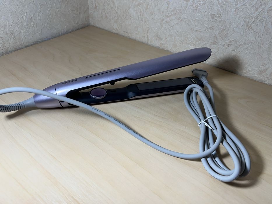 Щипці для розпрямлення волосся: Straightener 7000 Серії BHS742/00