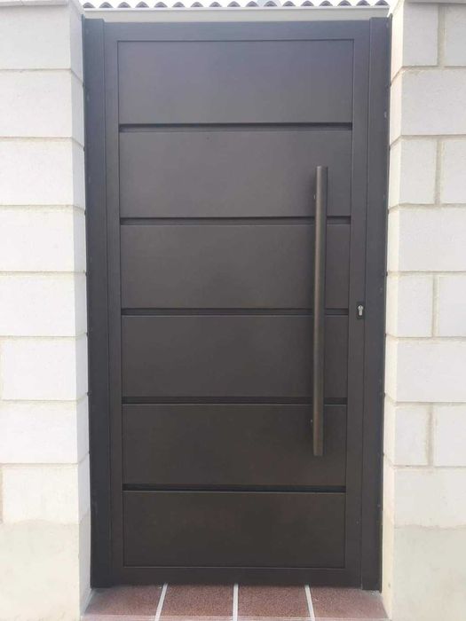 Жалюзійні паркани та ворота Виноградів