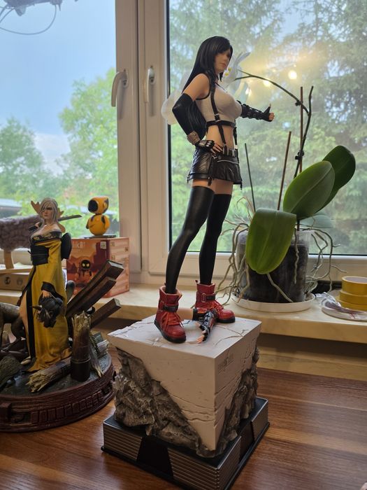 Figurka Tifa Lockhart, Final Fantasy VII 1/3- 60cm