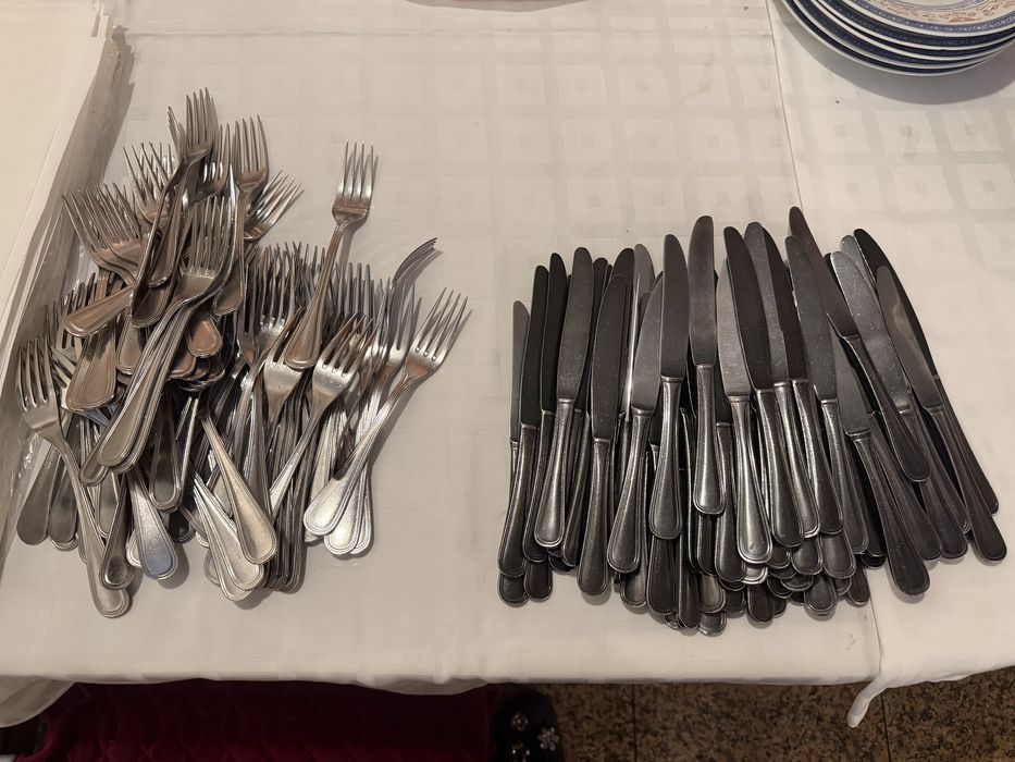 Lote de talheres para restaurante