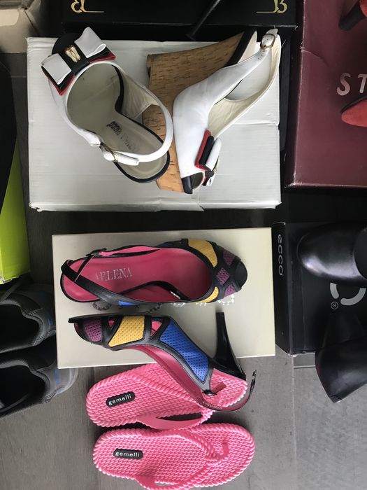 ЦУКЕРКИ на набір ~36р (одним лотом) ECCO, кожа, замш та ін.