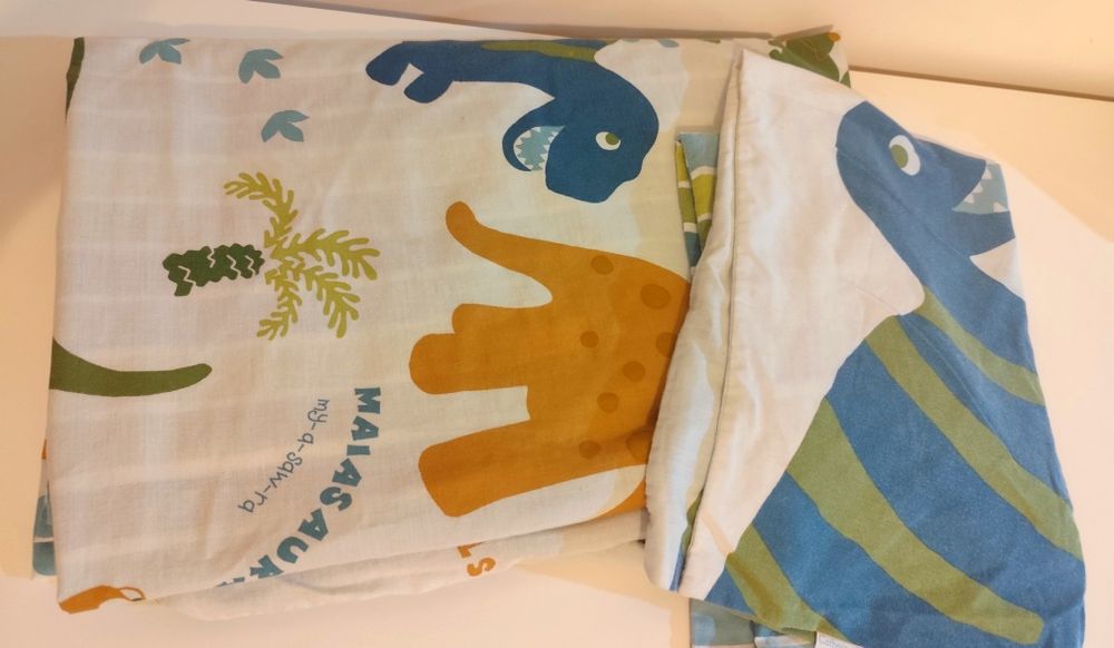 Conjunto Capa de edredão - tema Dinossauros