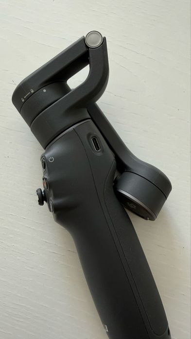 DJI Osmo Mobile 6