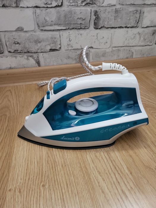 Żelazko Łucznik SI 720 i Blender MPM MBL-02