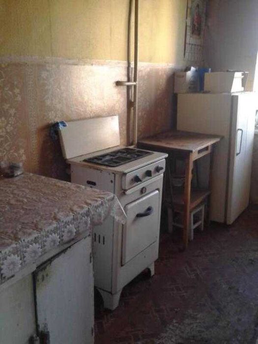 Продам 2 комнатную квартиру в районе метро Дворец спорта.