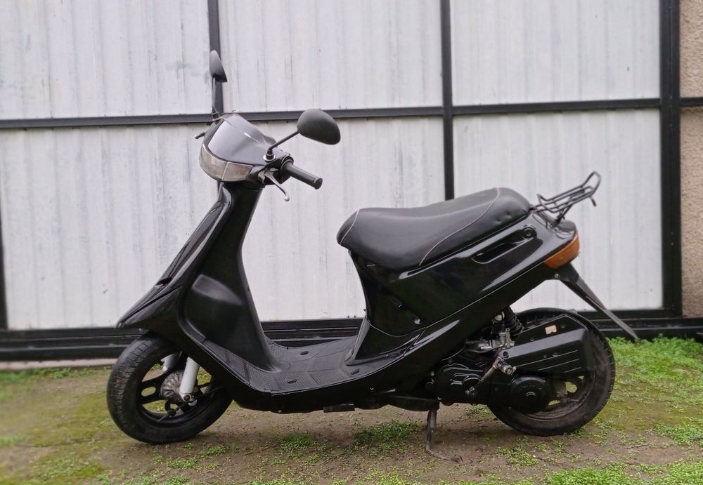 Мопед скутер Хонда Дио 18