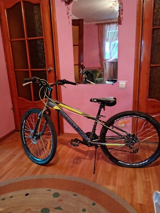 Продаю велосипед Discovery