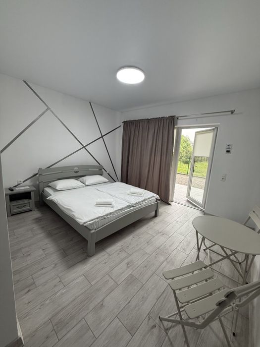 Кімнати подобово Велятино, Теплі води