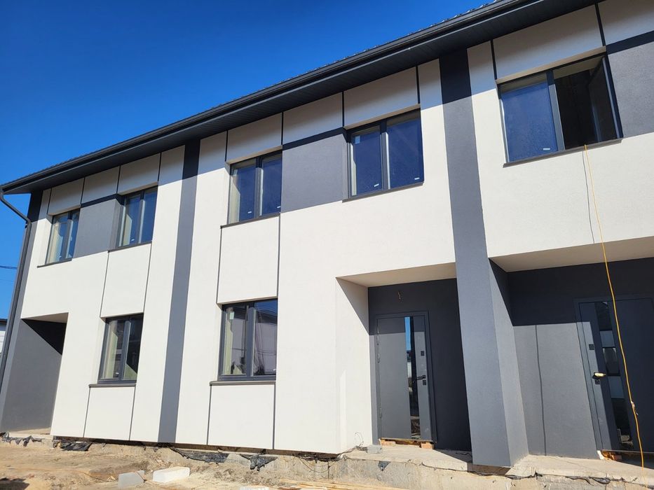 Котедж  з газом та міською каналізацією на Льонокомбінаті