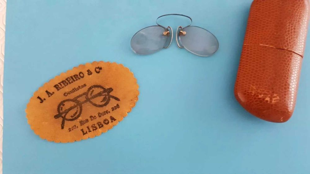 Lunetas antigas J. A. Ribeiro & Cª