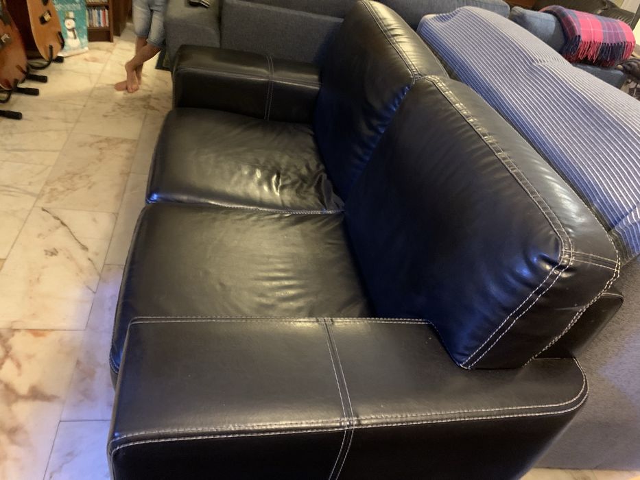 Sofás de 3 lugares e 4 lugares