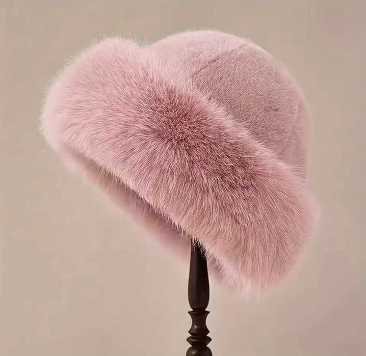 Gorro chapéu em pelo Rosa