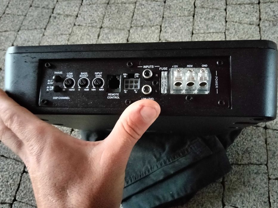 Auto BoomBox Music