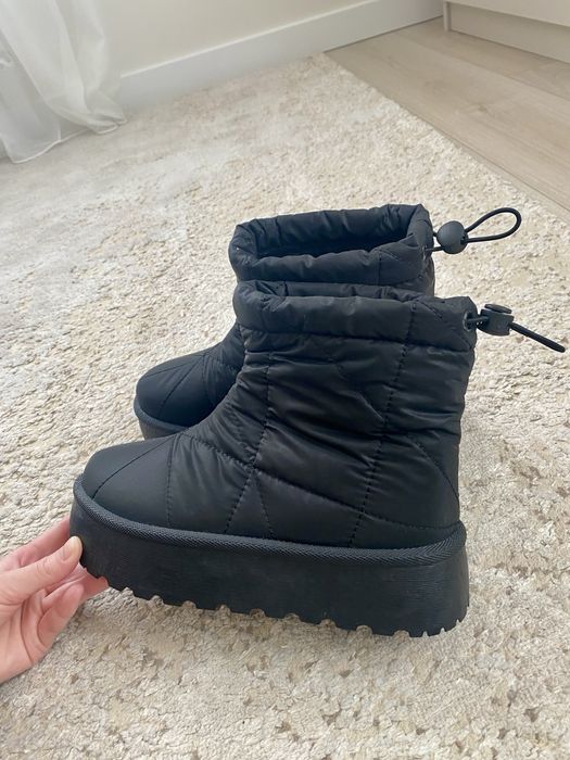 Жіночі черевики демісезонні