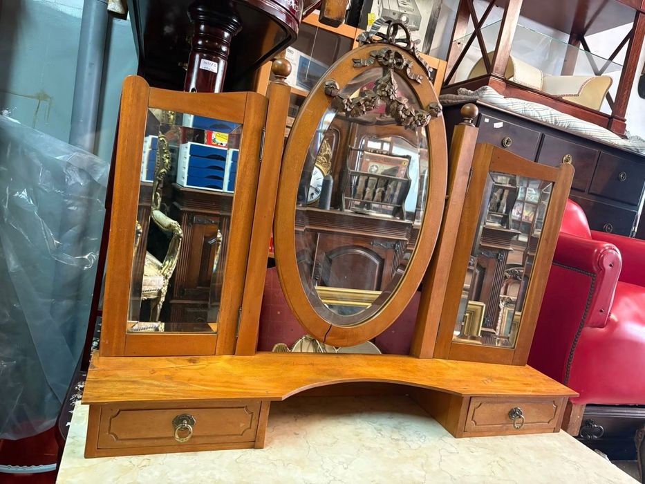 Comoda  toucador art nova