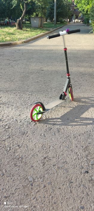 Продам детский самокат