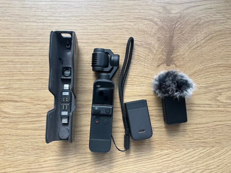 DJI Pocket 2 Creator Combo - zestaw kamera z mikrofonem - w pelni sprawna
