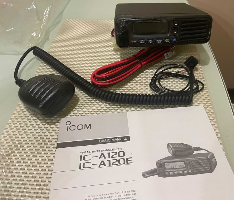 Радіостанція ICOM IC-A120