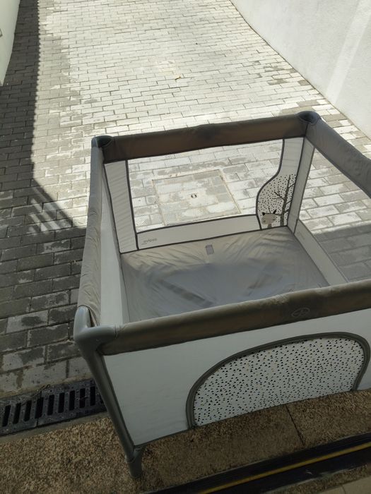 Parque/ cama de viagem