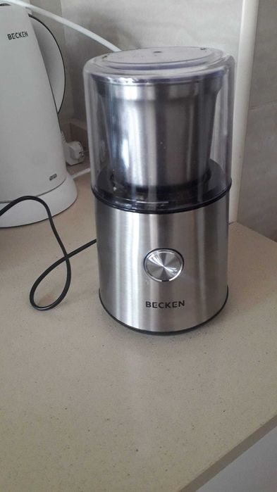 Moinho de Café BECKEN BCG8476 (Capacidade: 85g - 200W - Inox)