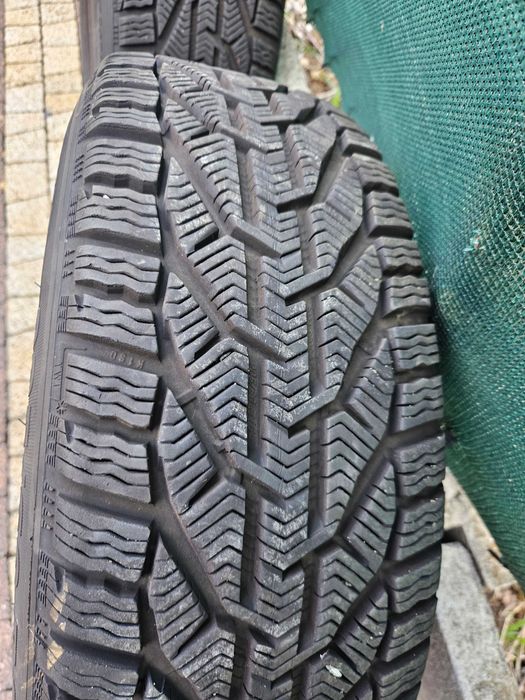 Opony Zimowe Opel 205/60/R16