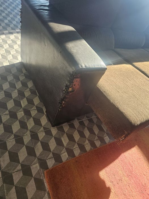 Chaise longue grande- desocupar com urgência