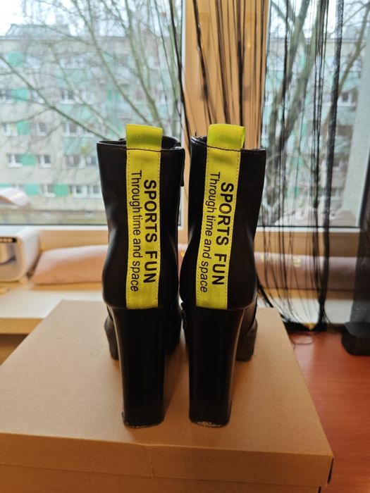 Buty w bardzo dobrym stanie