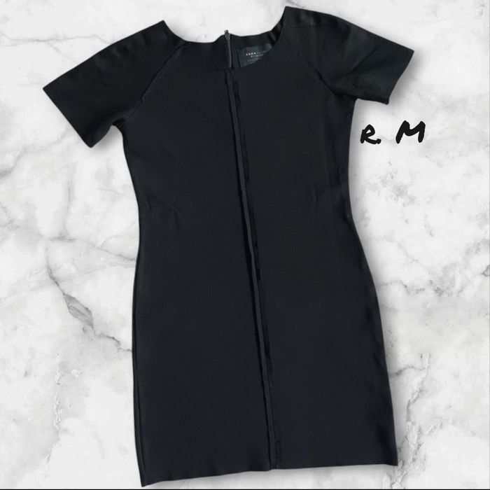 Zara Sukienka czarna rozm. M 70% wiskoza