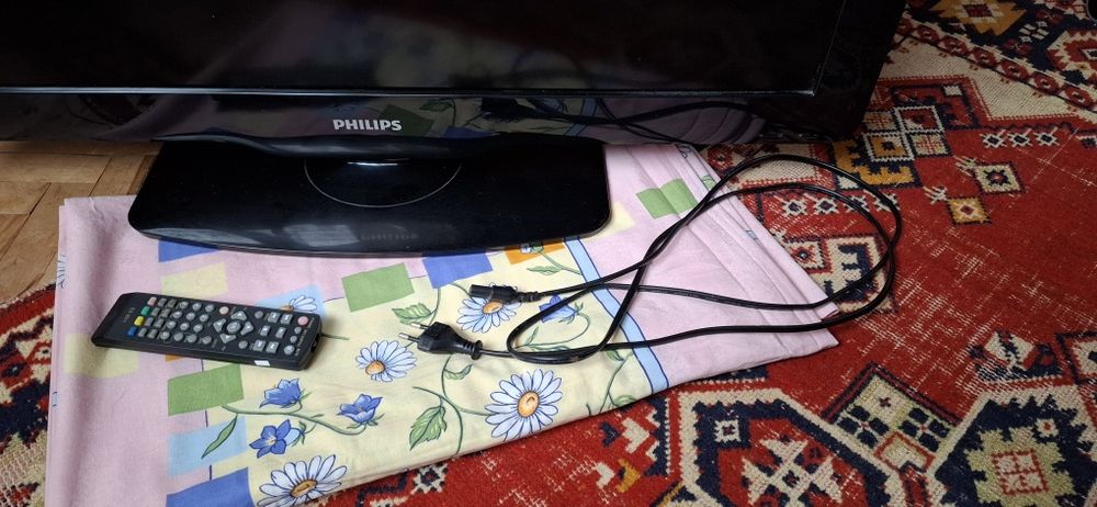Продам телевізор Philips 32PFL3403S. Б/в, 32"