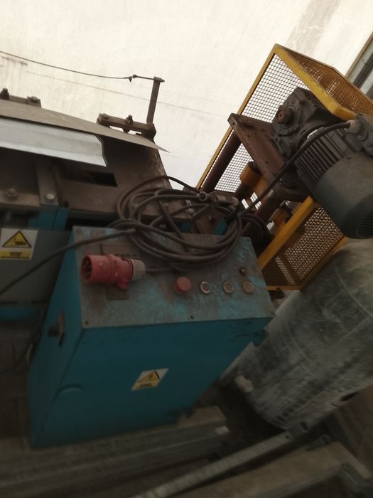 Profilarka wielorolkowa z gilotyna