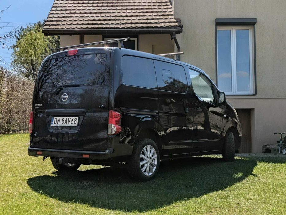 Nissan, rodzinny van, 7 osobowy, camper, niski przebieg