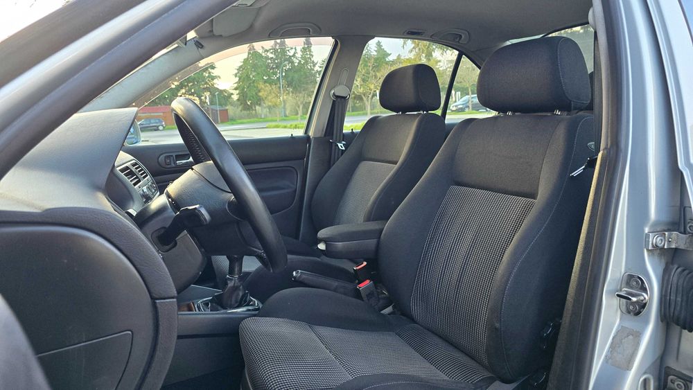 Volkswagen Bora 1.9 tdi 110cv muito estimado