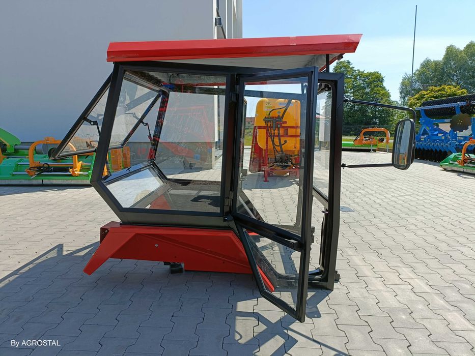 Kabina do ciągnika T25 ,Ursus c330 c360 3P mf z błotnikami i bez delux