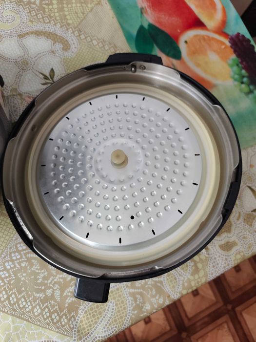 Мультиварка скороварка Grunhelm