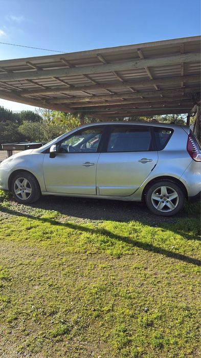 Renault scenic 2010