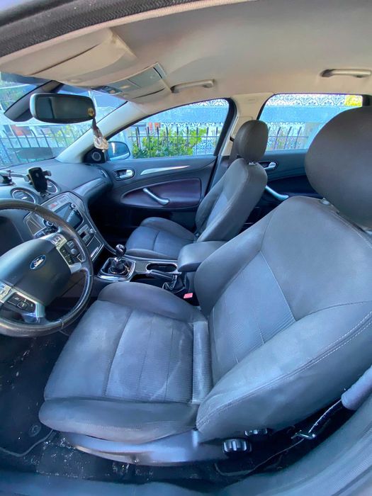 Ford Mondeo SW 1.8 TDCi Titanium  Para Reparar