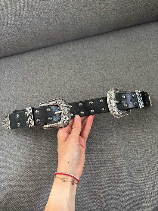 набір поясів ременів є шкіра