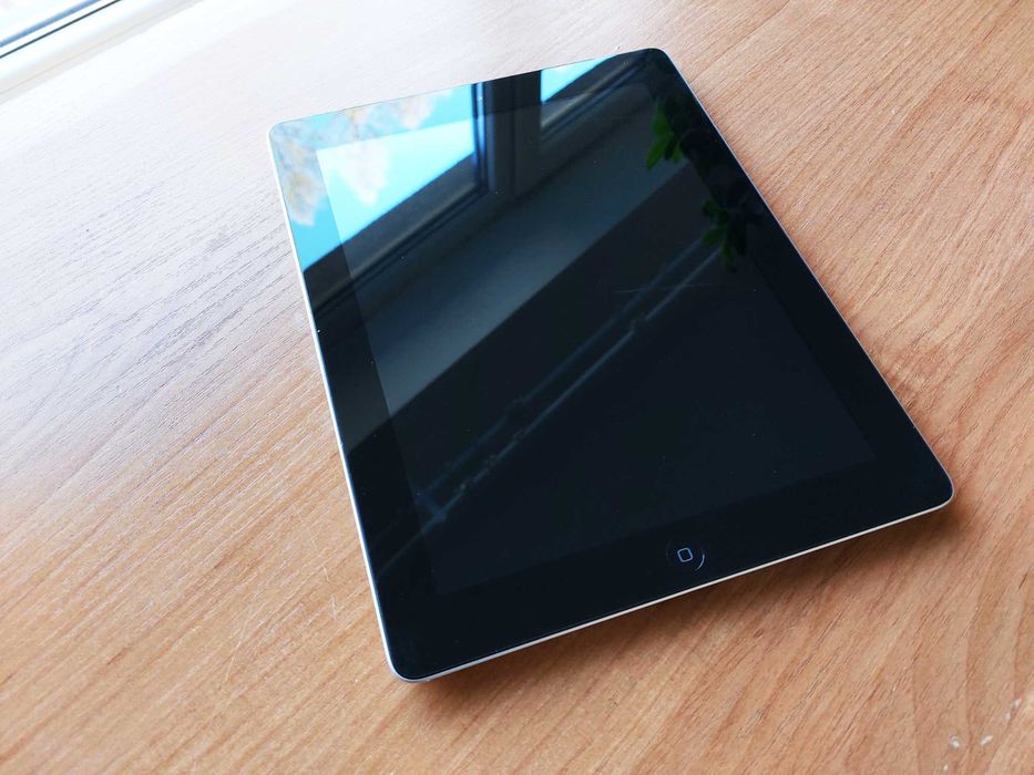 Tablet Apple iPad 2 16GB (MC773PL/A) (04) A1396