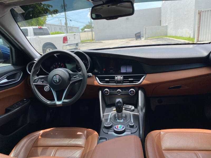 2017 Alfa Romeo Giulia