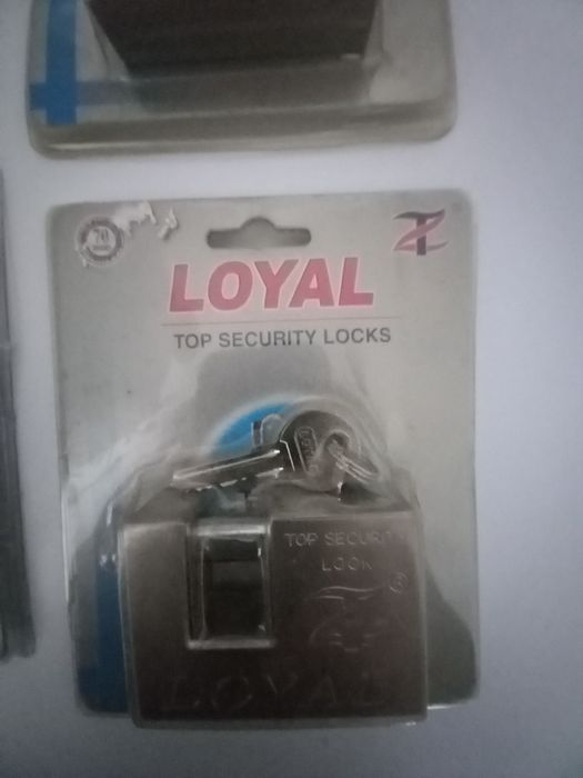 Cadeados e fechadura