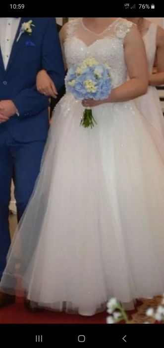 Suknia ślubna w dobrym stanie
