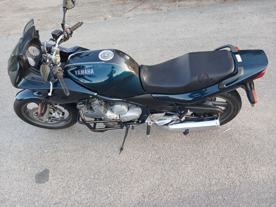 Yamaha xj600 1996 року.