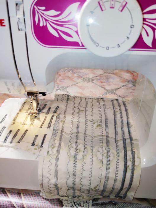 Швейная машина JANOME 18E