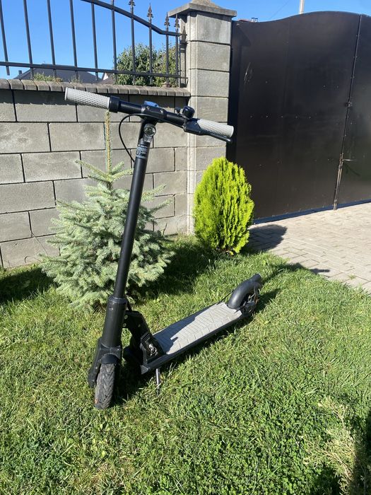 Електросамокат 5TH WHEEL Electric Scooter M2