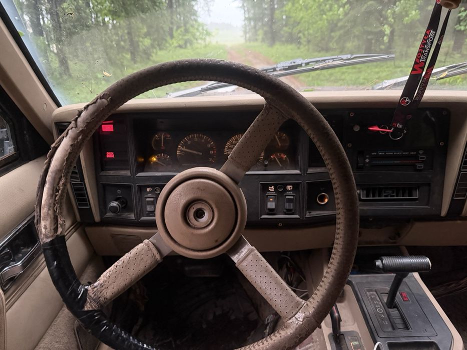 Jeep Cheeroke XJ 4.0 mopar lpg