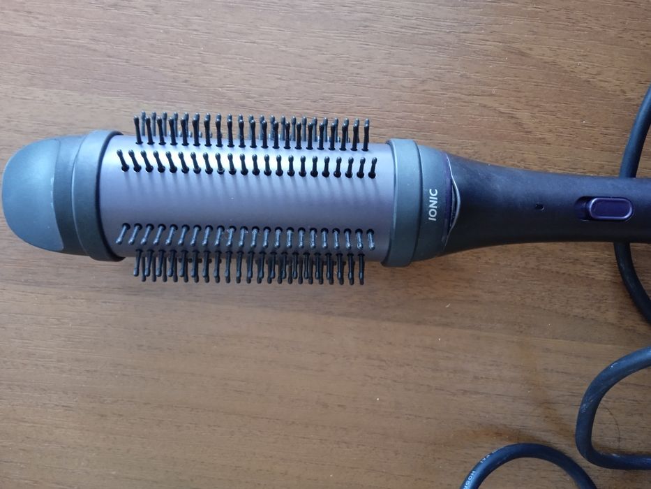 Фен щітка Philips ionic